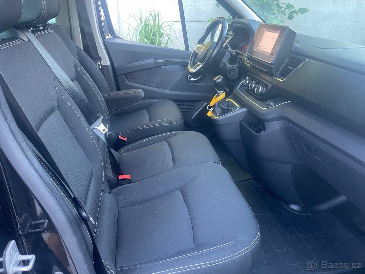 2022 Renault TRAFIC - 8