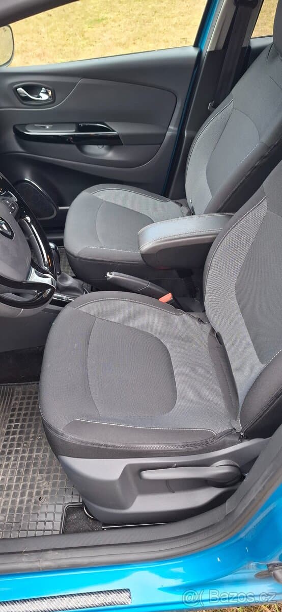 2015 Renault CAPTUR - 8