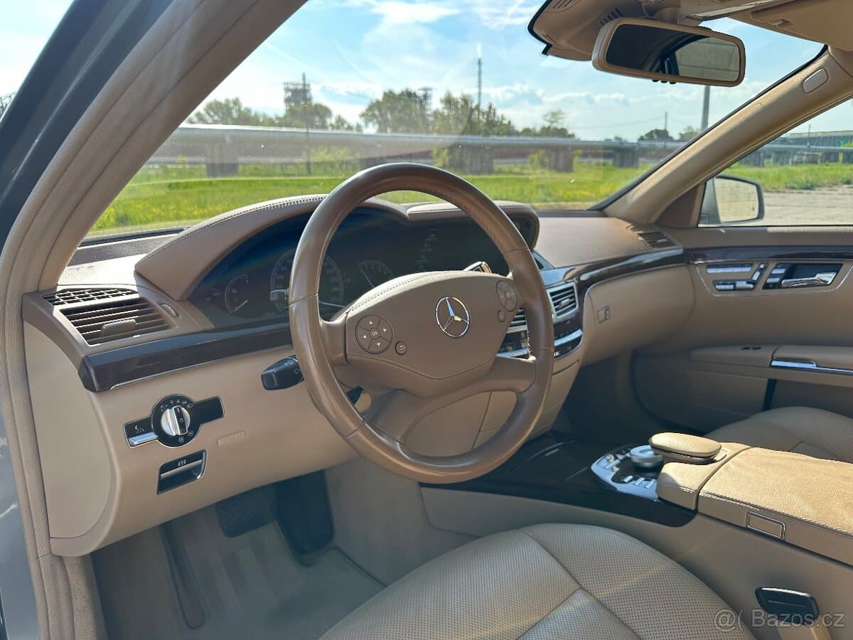 2011 Mercedes-Benz OSTATNÍ - 8