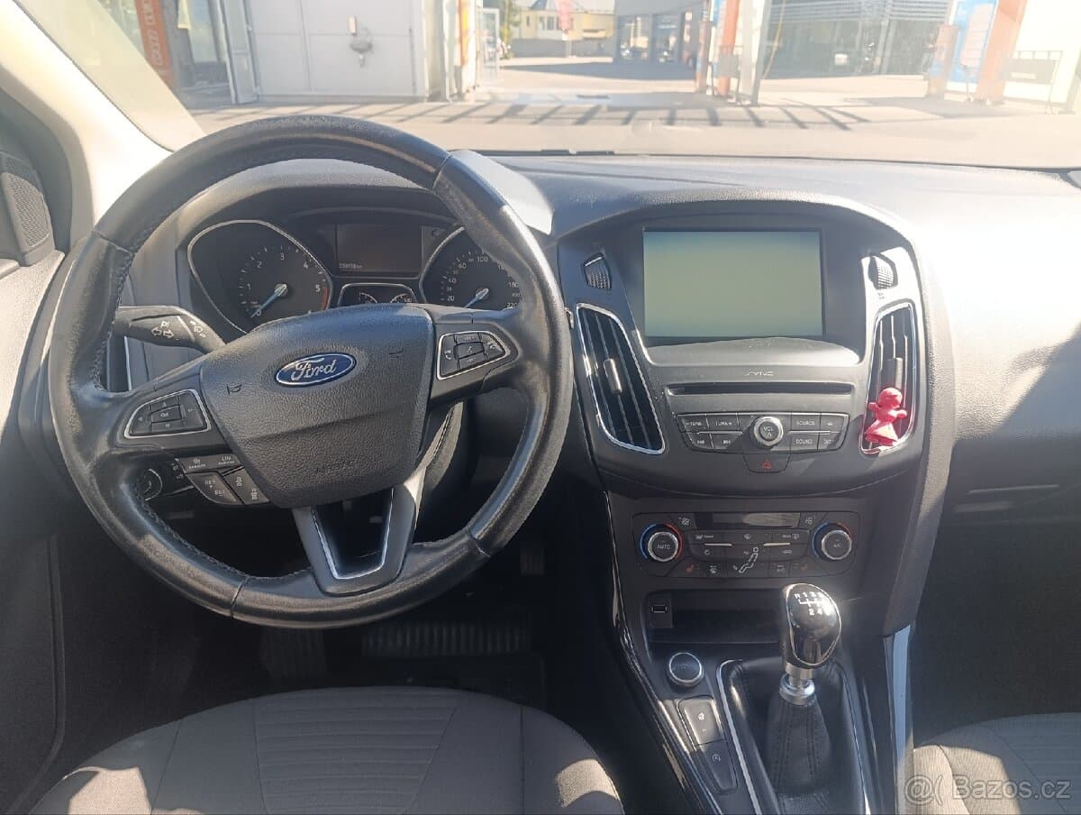2015 Ford FOCUS - 8