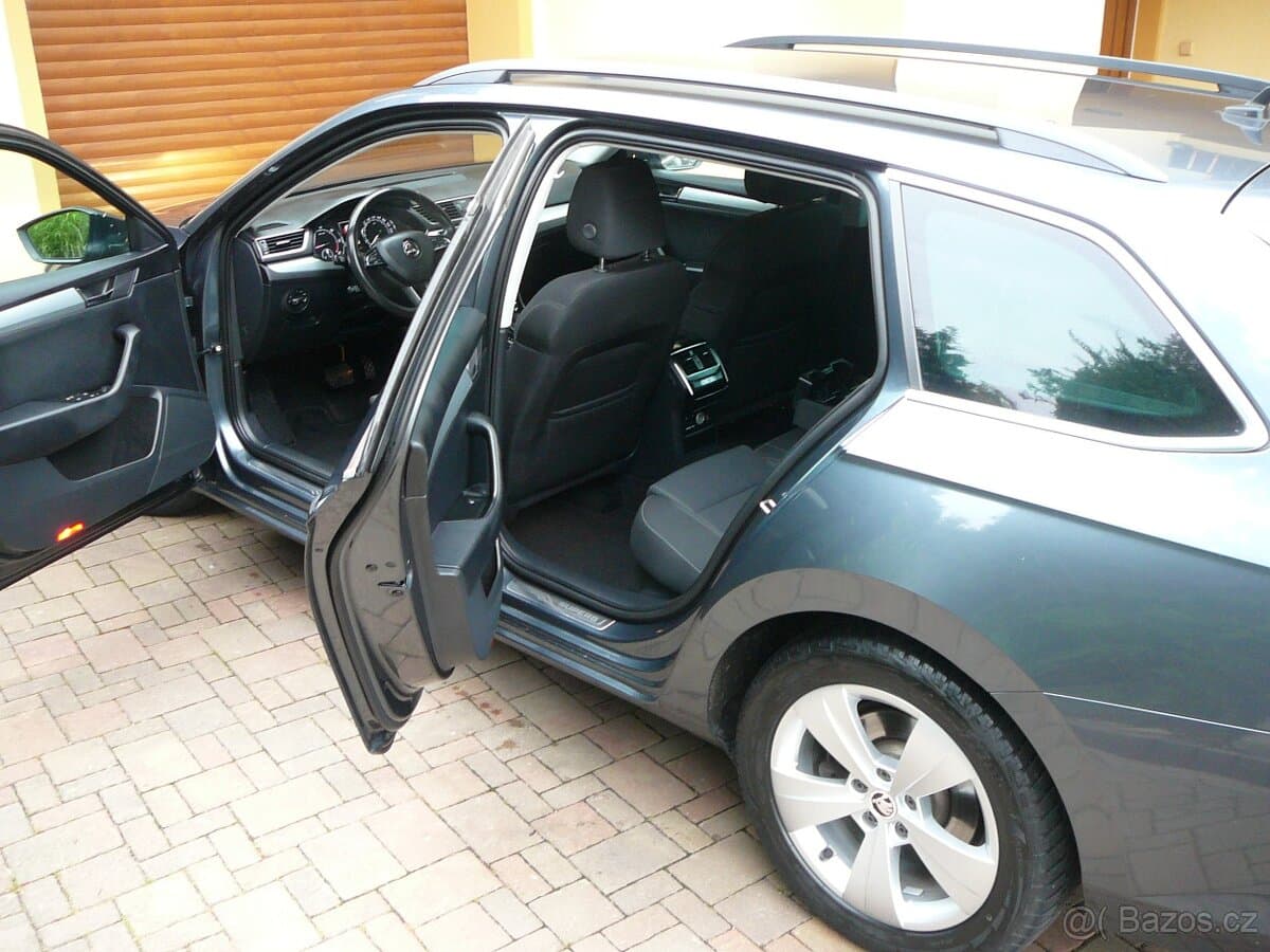 2016 Škoda SUPERB - 8