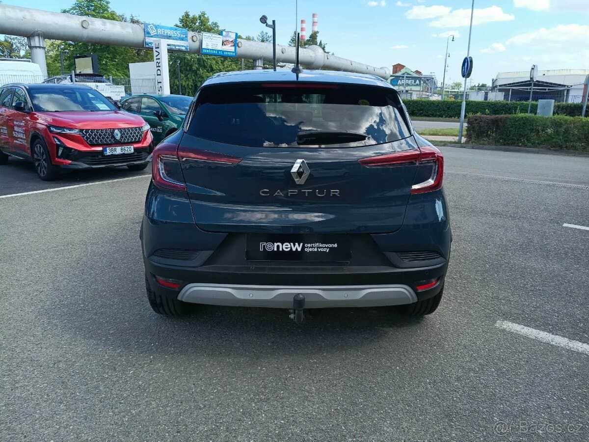 2022 Renault CAPTUR - 8
