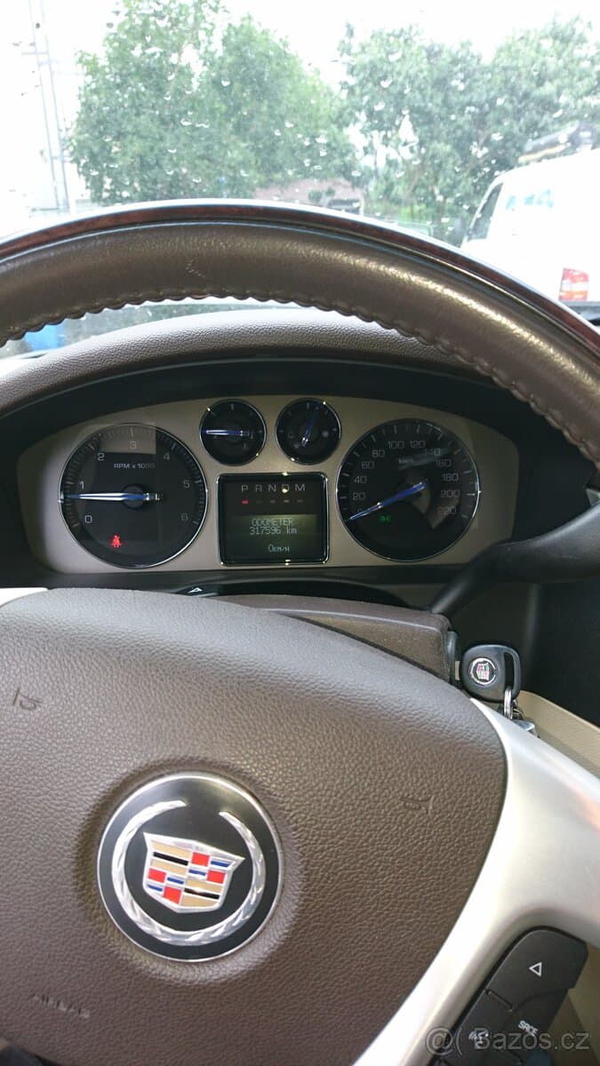 2008 Cadillac ESCALADE - 8