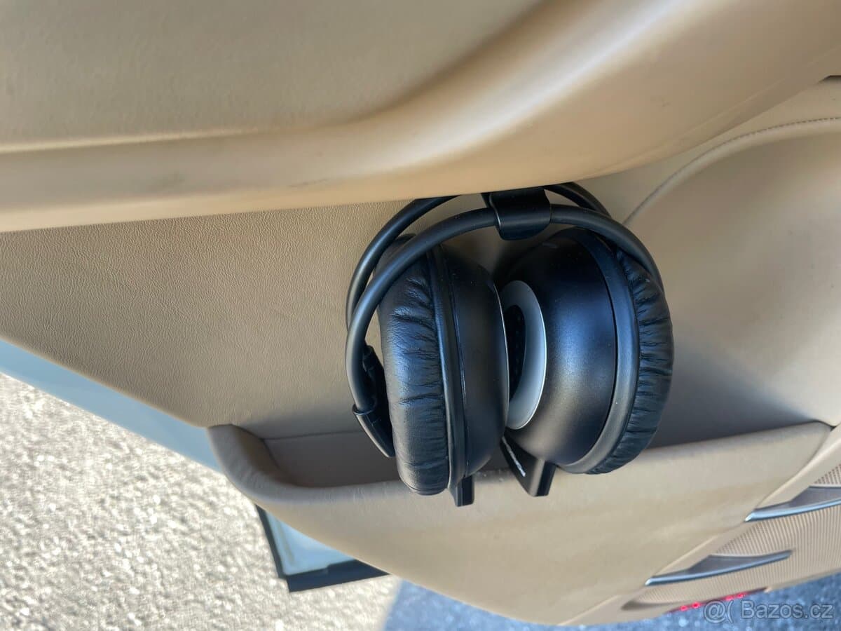 2012 Porsche CAYENNE - 8