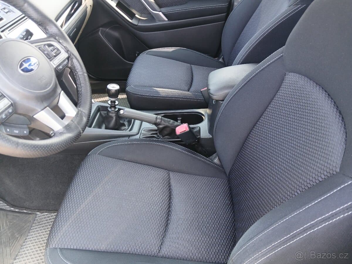 2017 Subaru FORESTER - 8