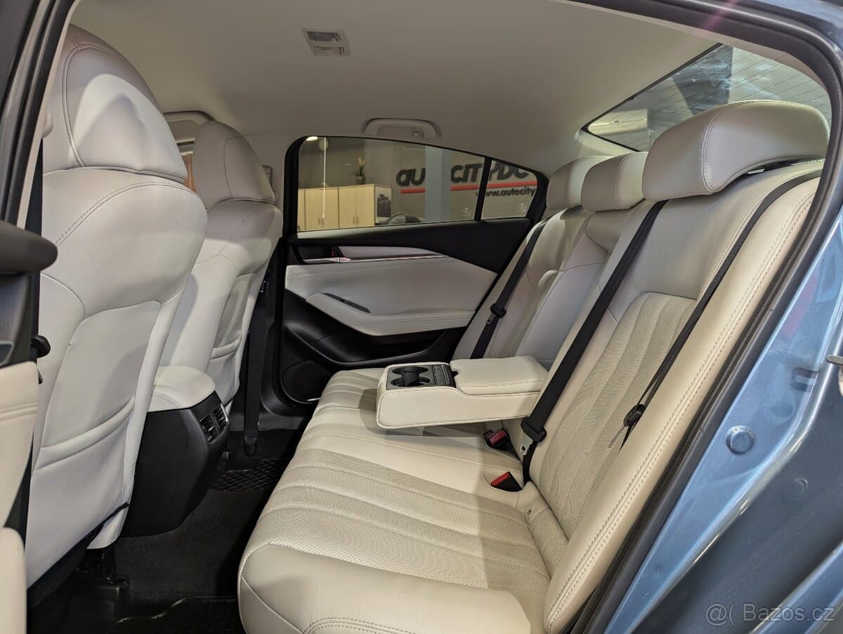 2019 Mazda 6 - 8