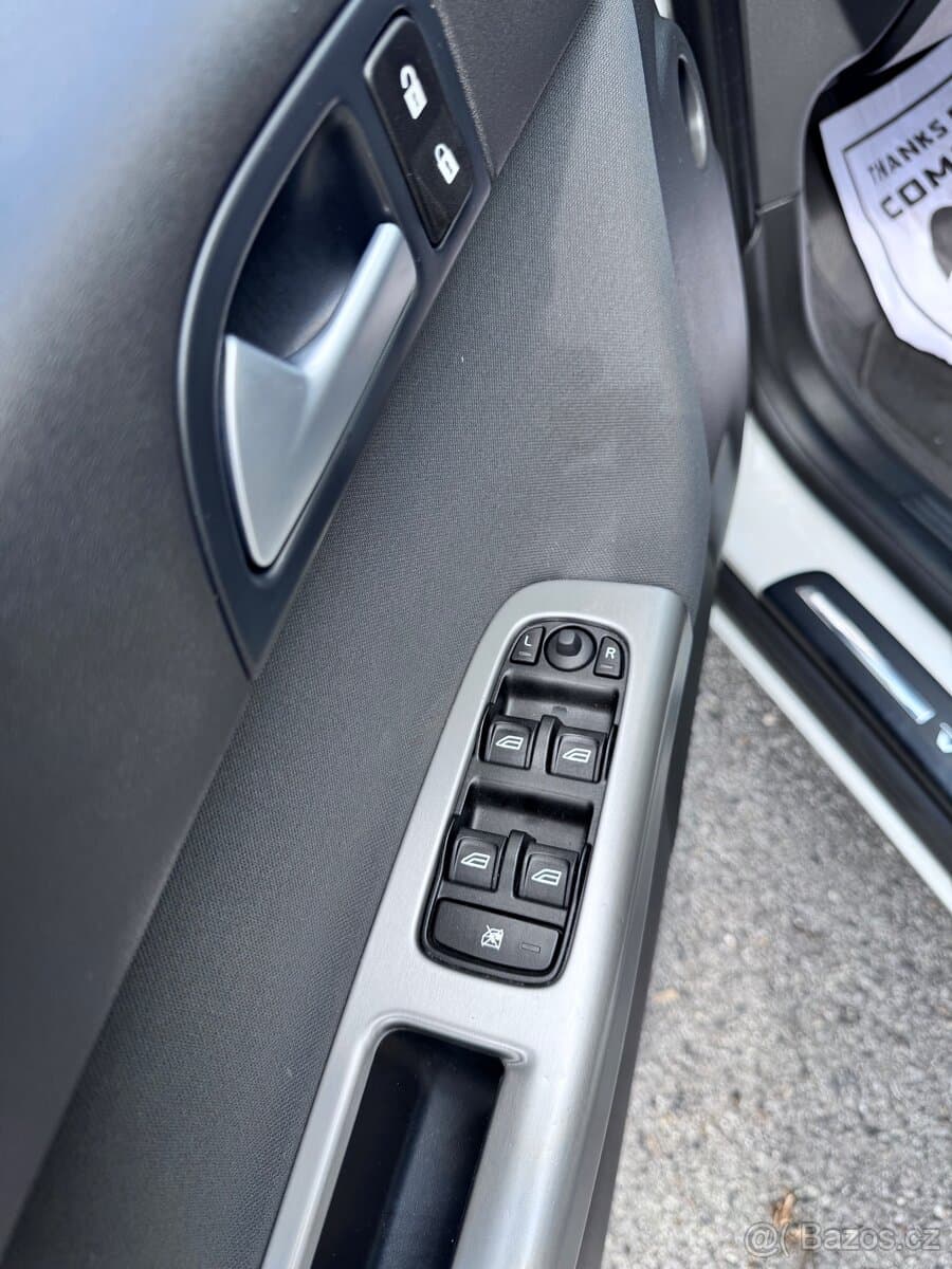 2008 Volvo V50 - 8