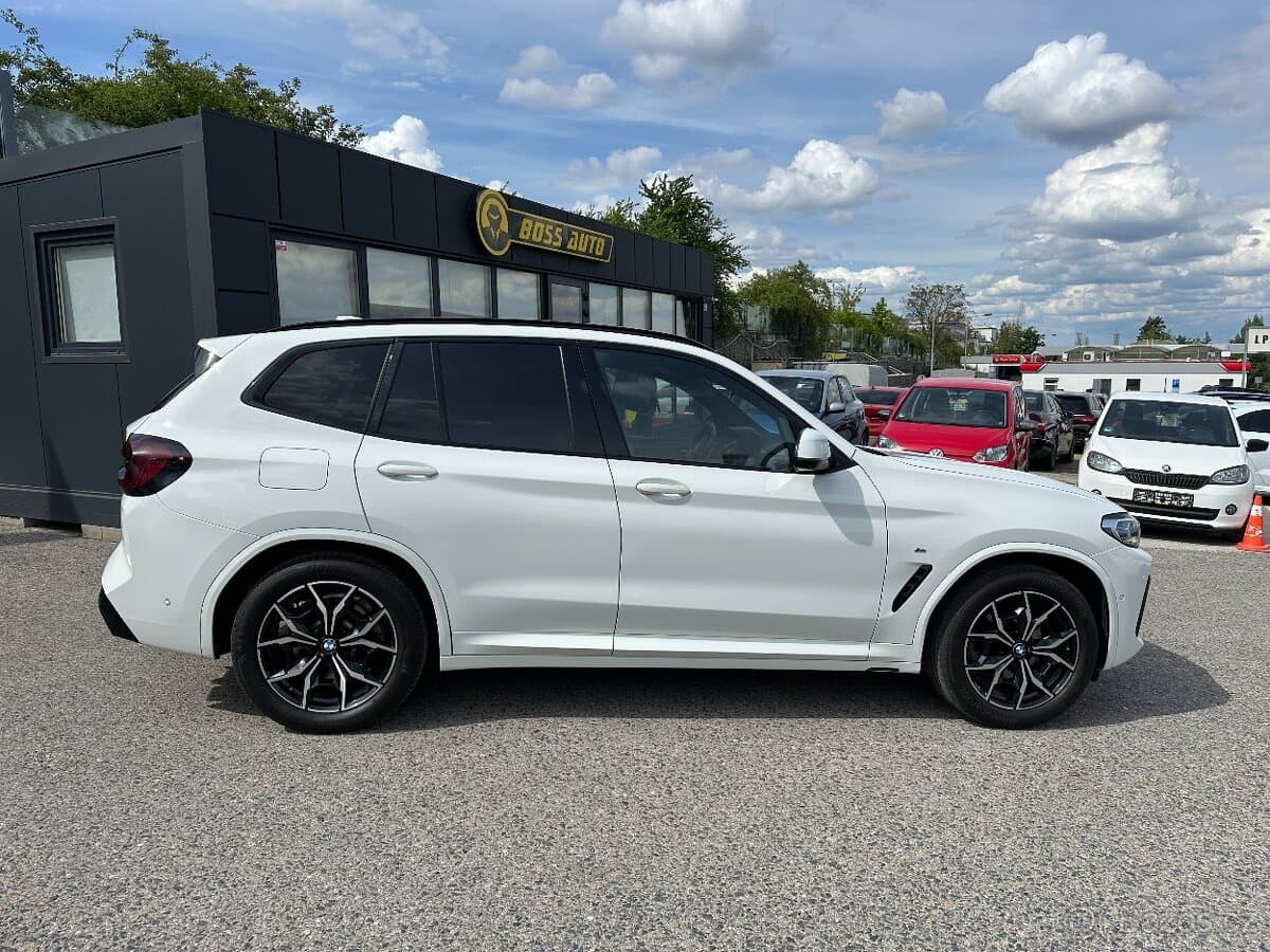 2022 BMW X3 - 8