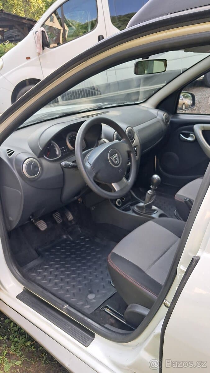 2014 Dacia DUSTER - 8