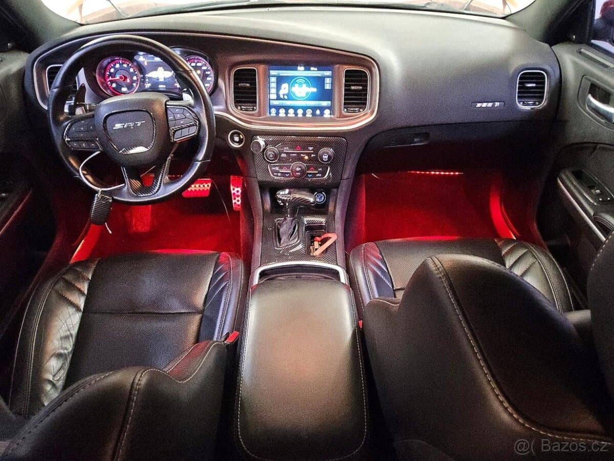 2021 Dodge CHARGER - 8