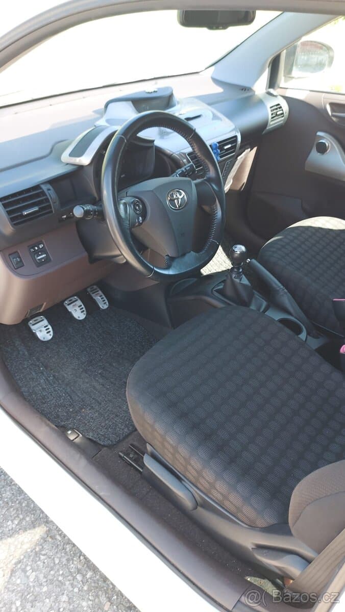 2009 Toyota OSTATNÍ - 8