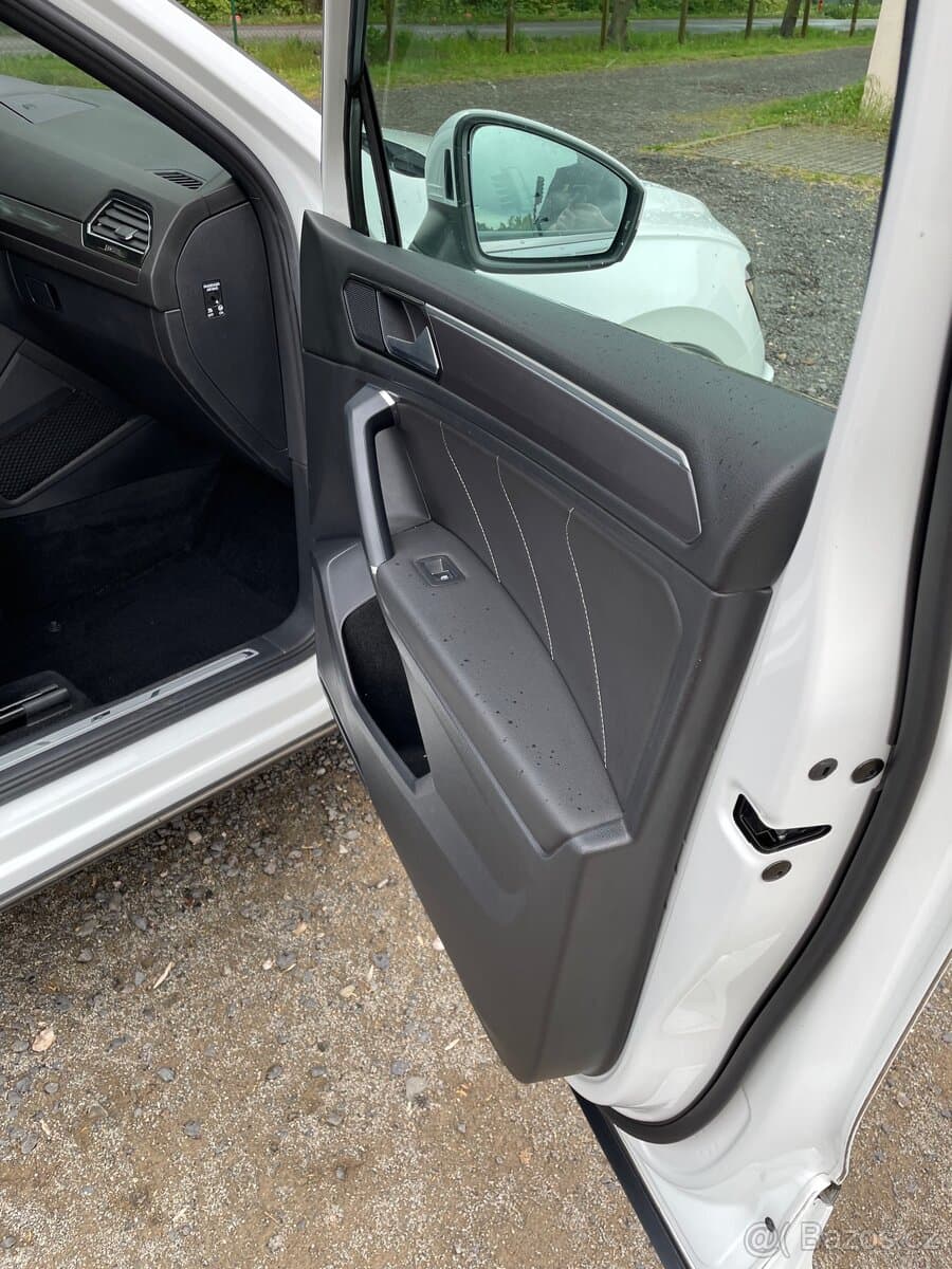 2018 Volkswagen TIGUAN - 8