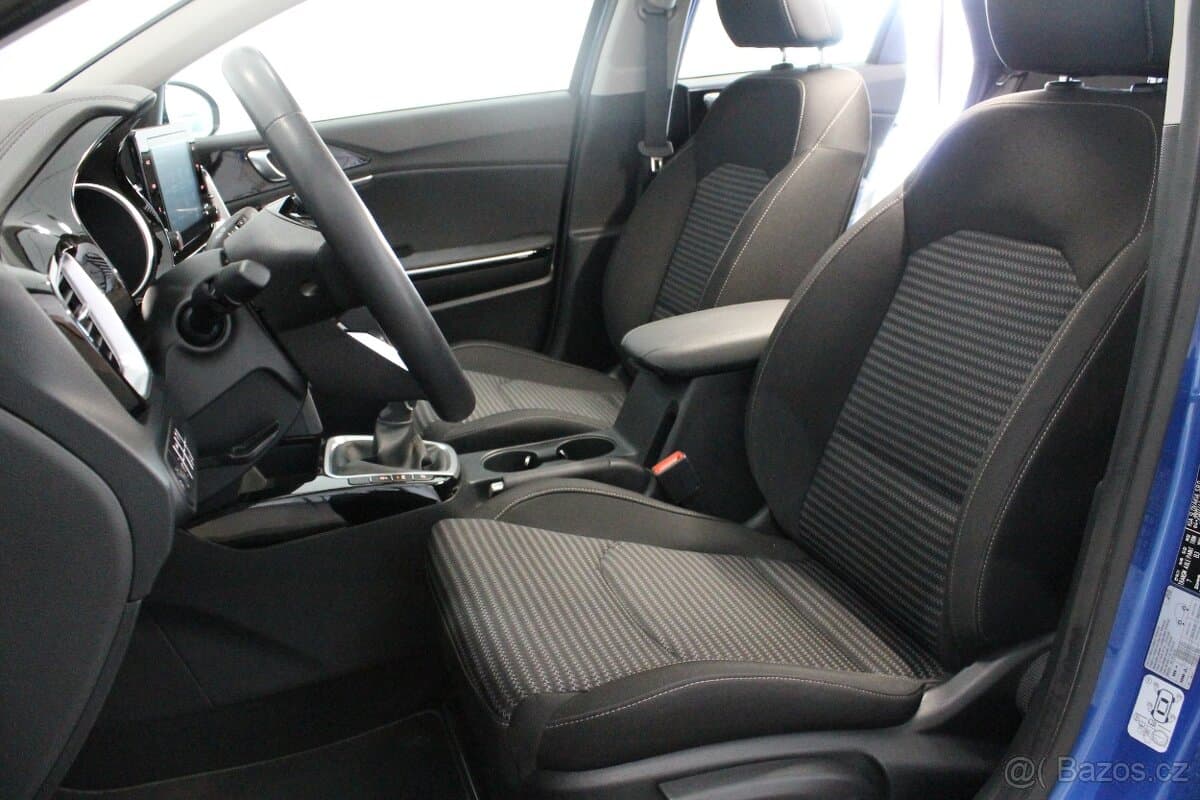 2023 Kia CEE'D - 8