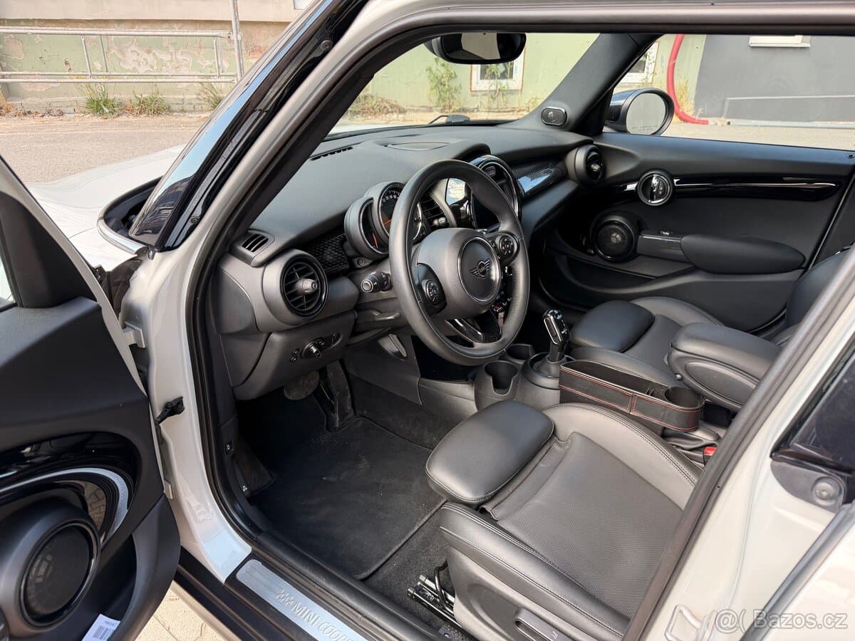 2020 Mini COOPER S - 8