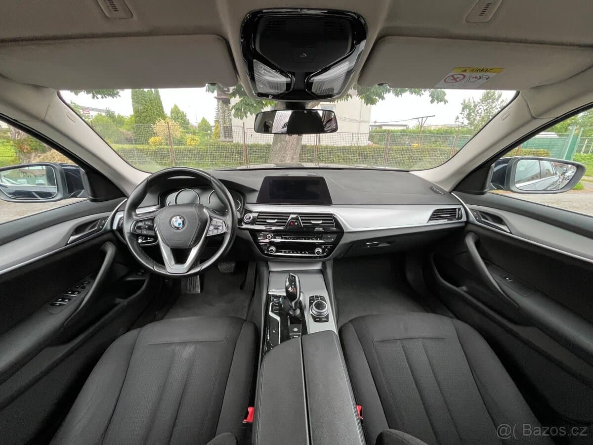 2020 BMW 5-SERIES - 8