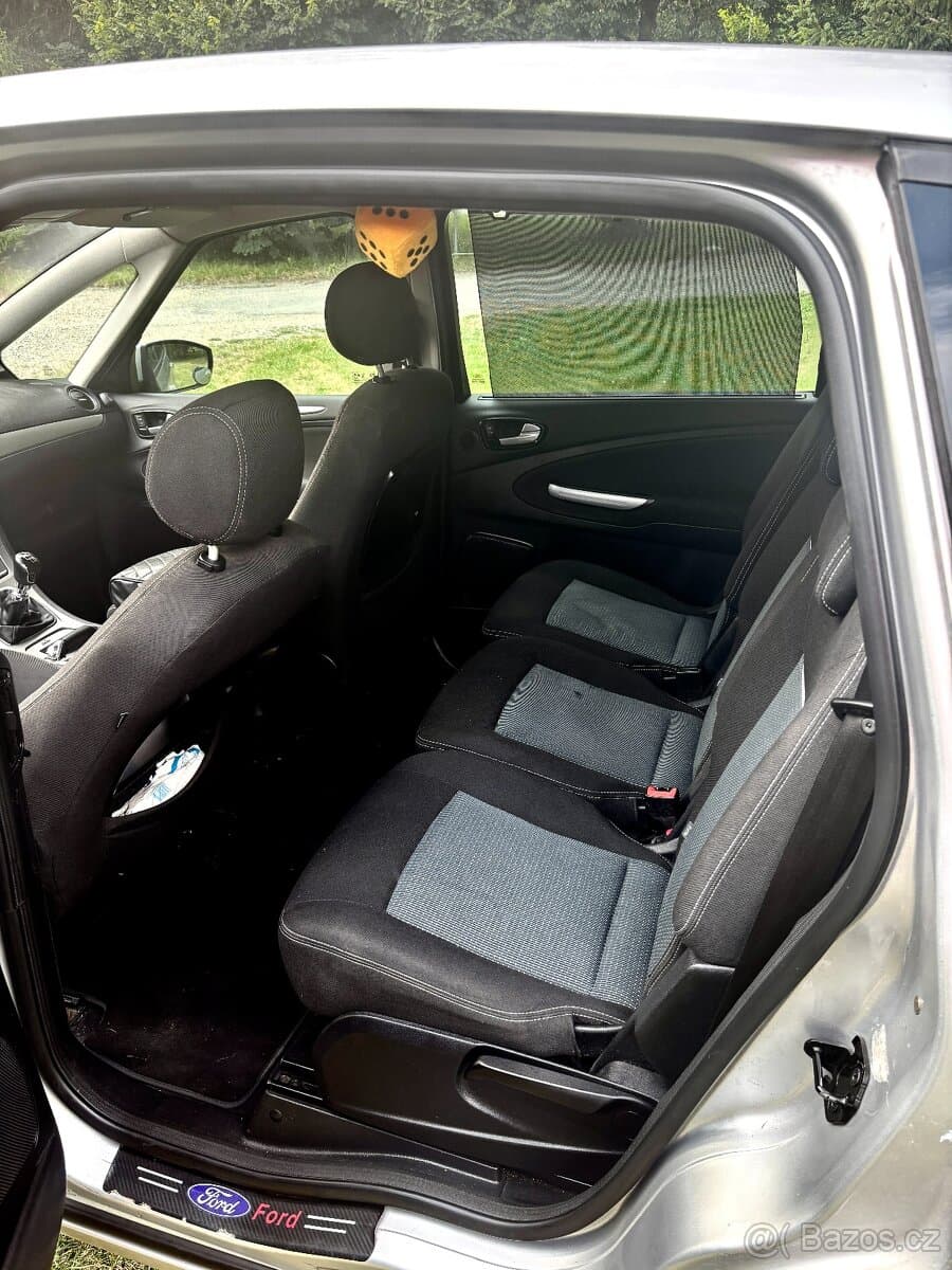 2010 Ford S-MAX - 8
