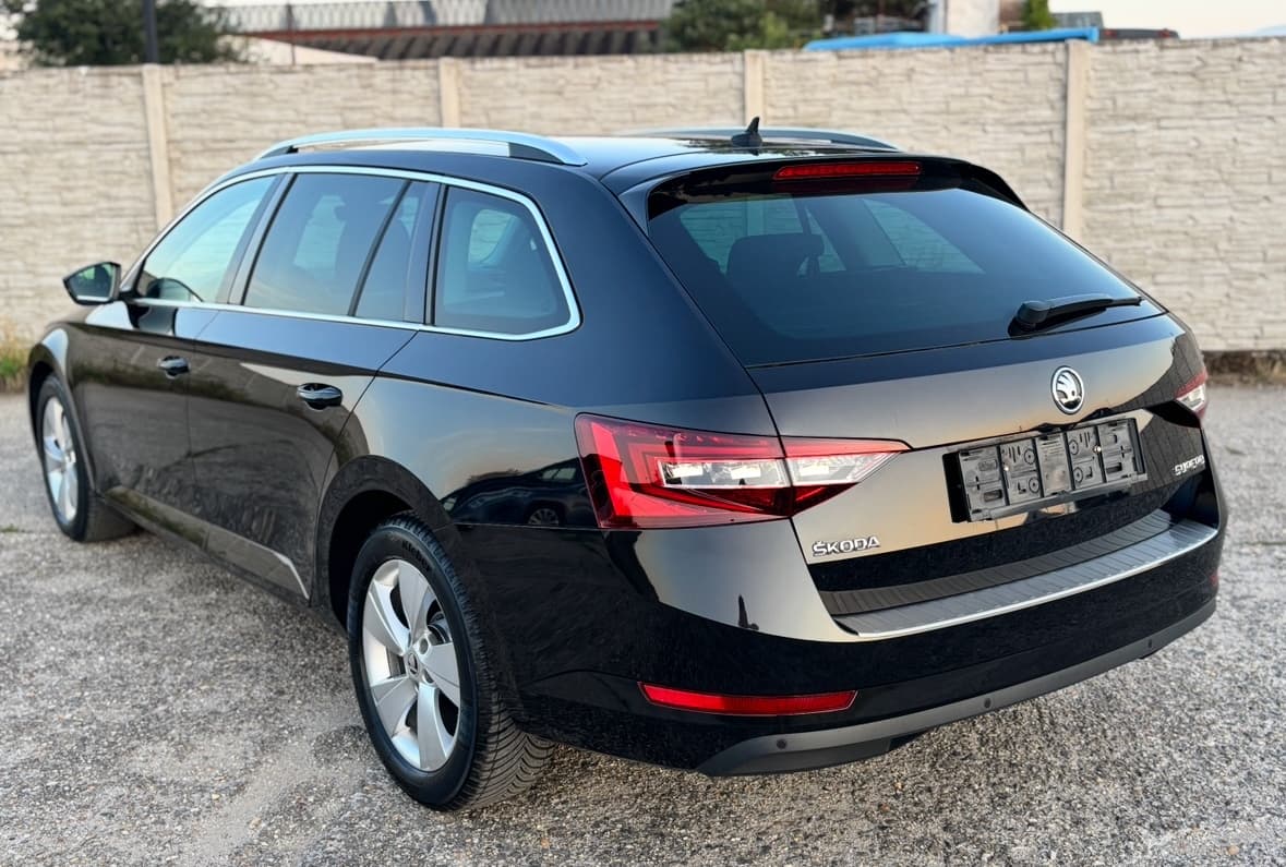 2017 Škoda SUPERB - 8