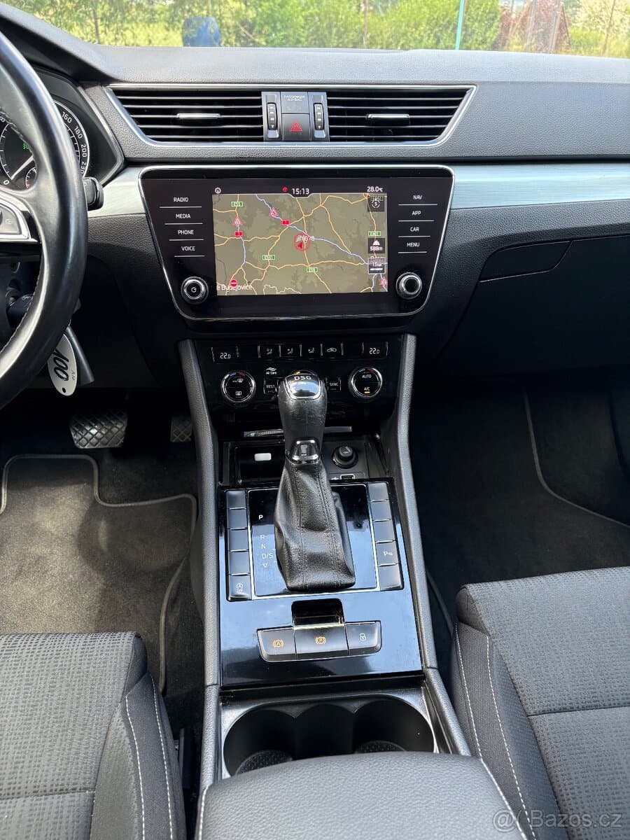 2018 Škoda SUPERB - 8