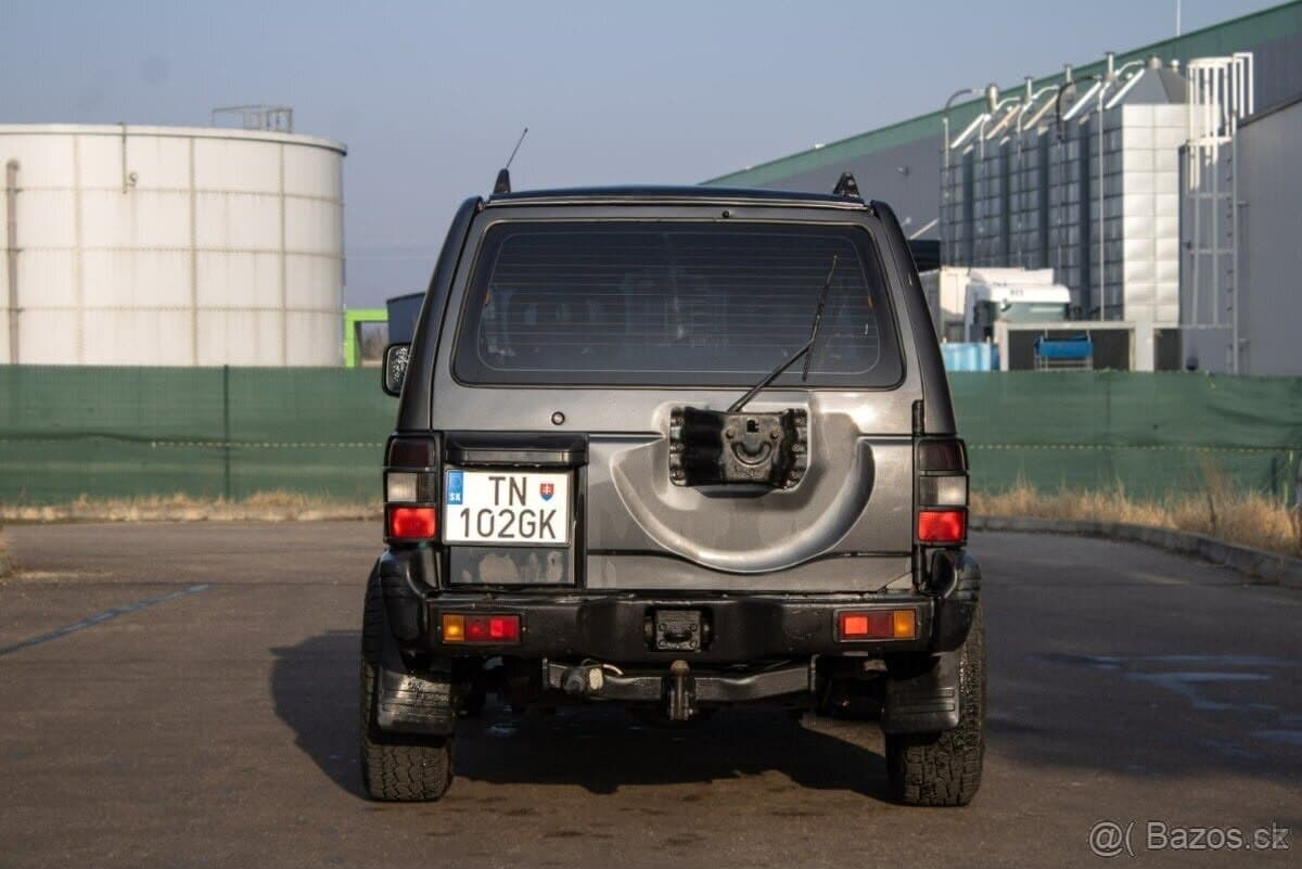 1996 Mitsubishi PAJERO - 8