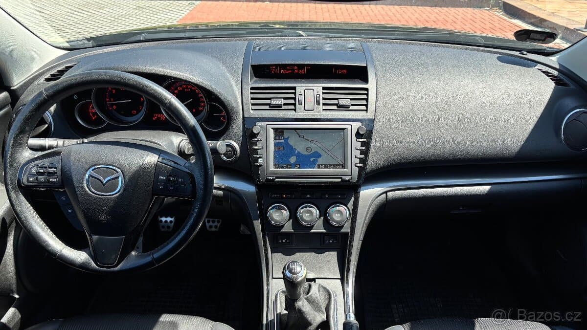 2010 Mazda 6 - 8