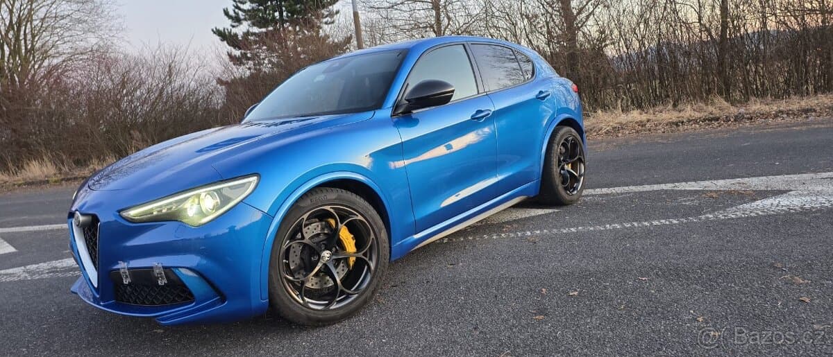 2018 Alfa Romeo STELVIO - 8