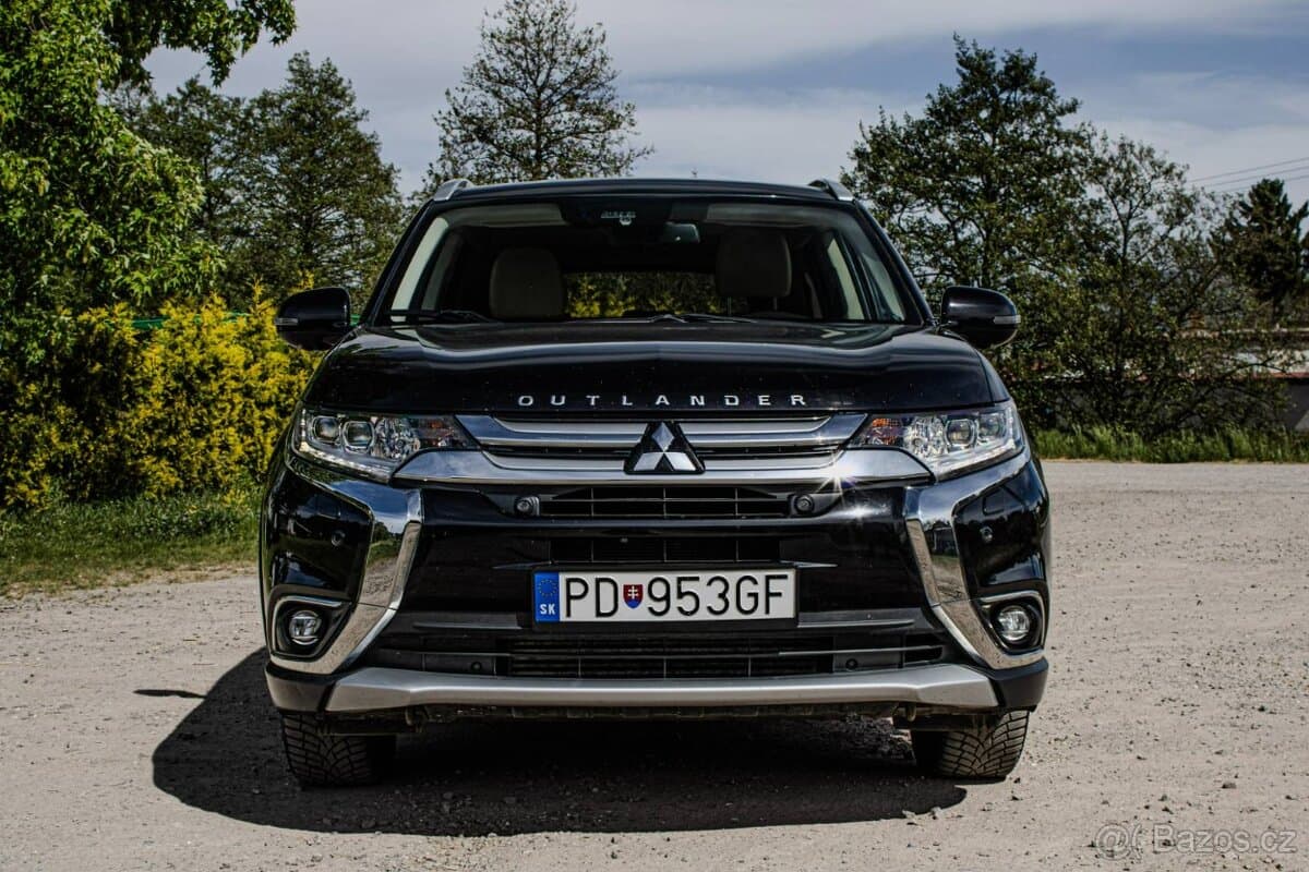 2018 Mitsubishi OUTLANDER - 8