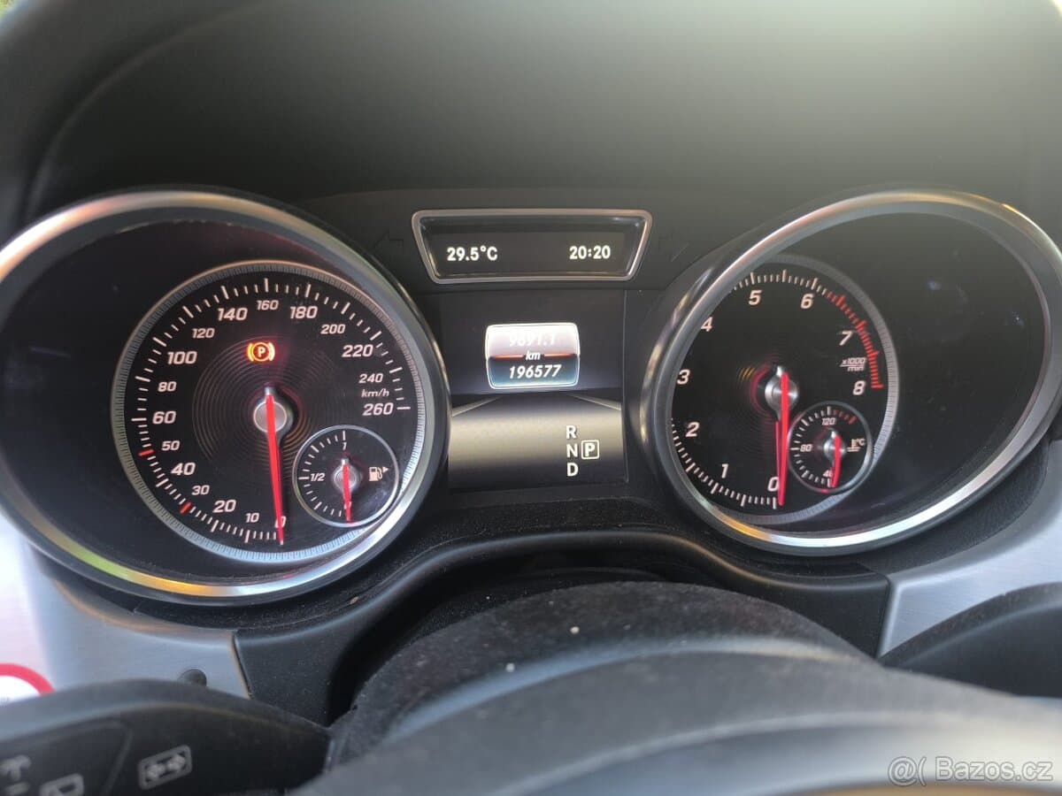 2016 Mercedes-Benz GL - 8