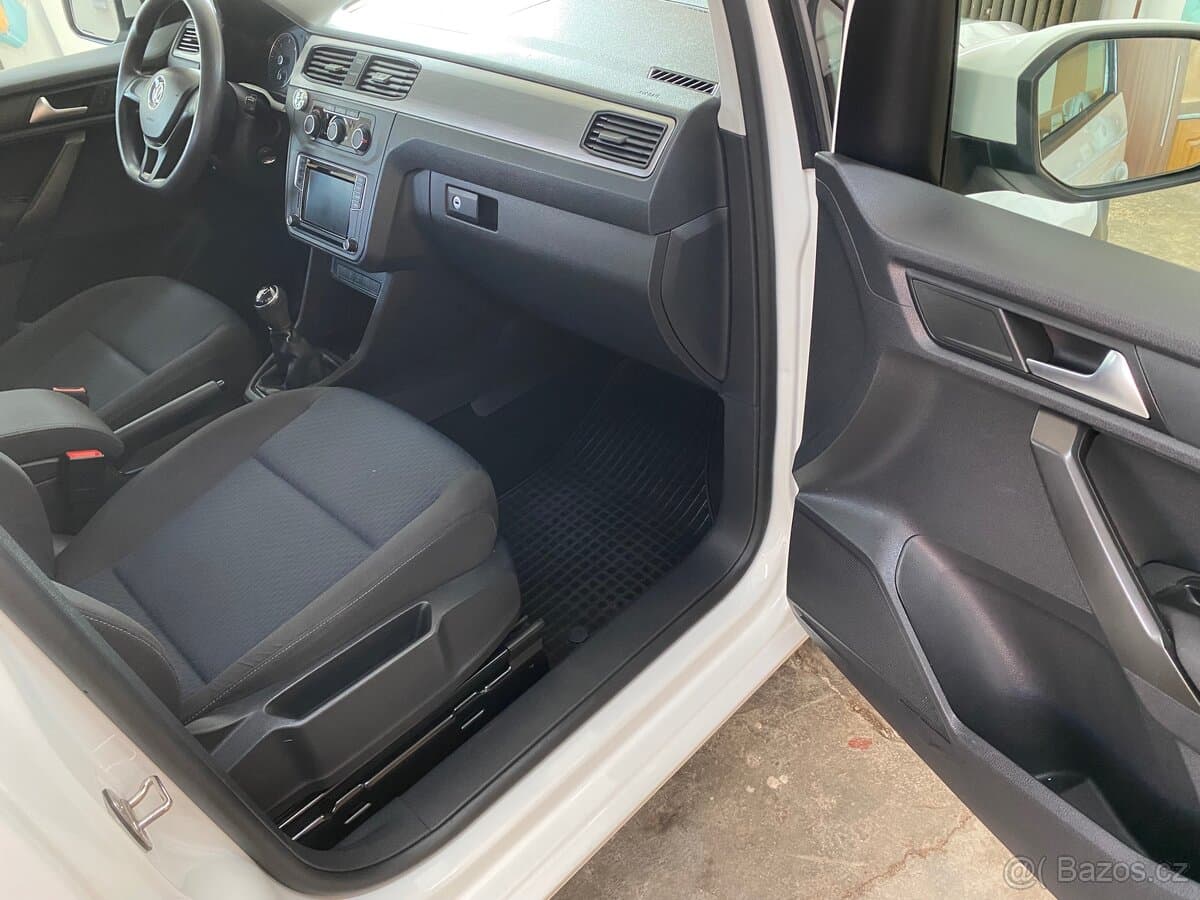 2016 Volkswagen CADDY - 8