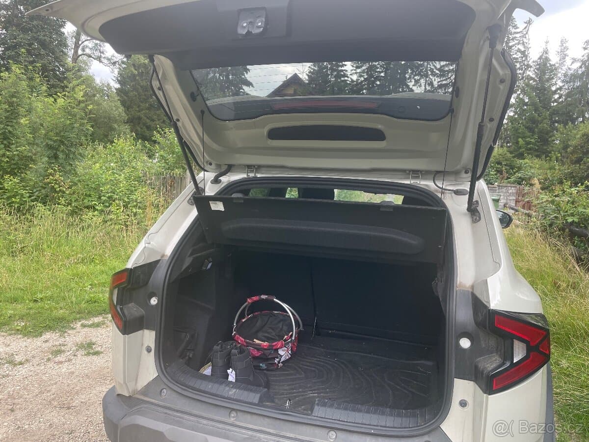 2025 Dacia DUSTER - 8