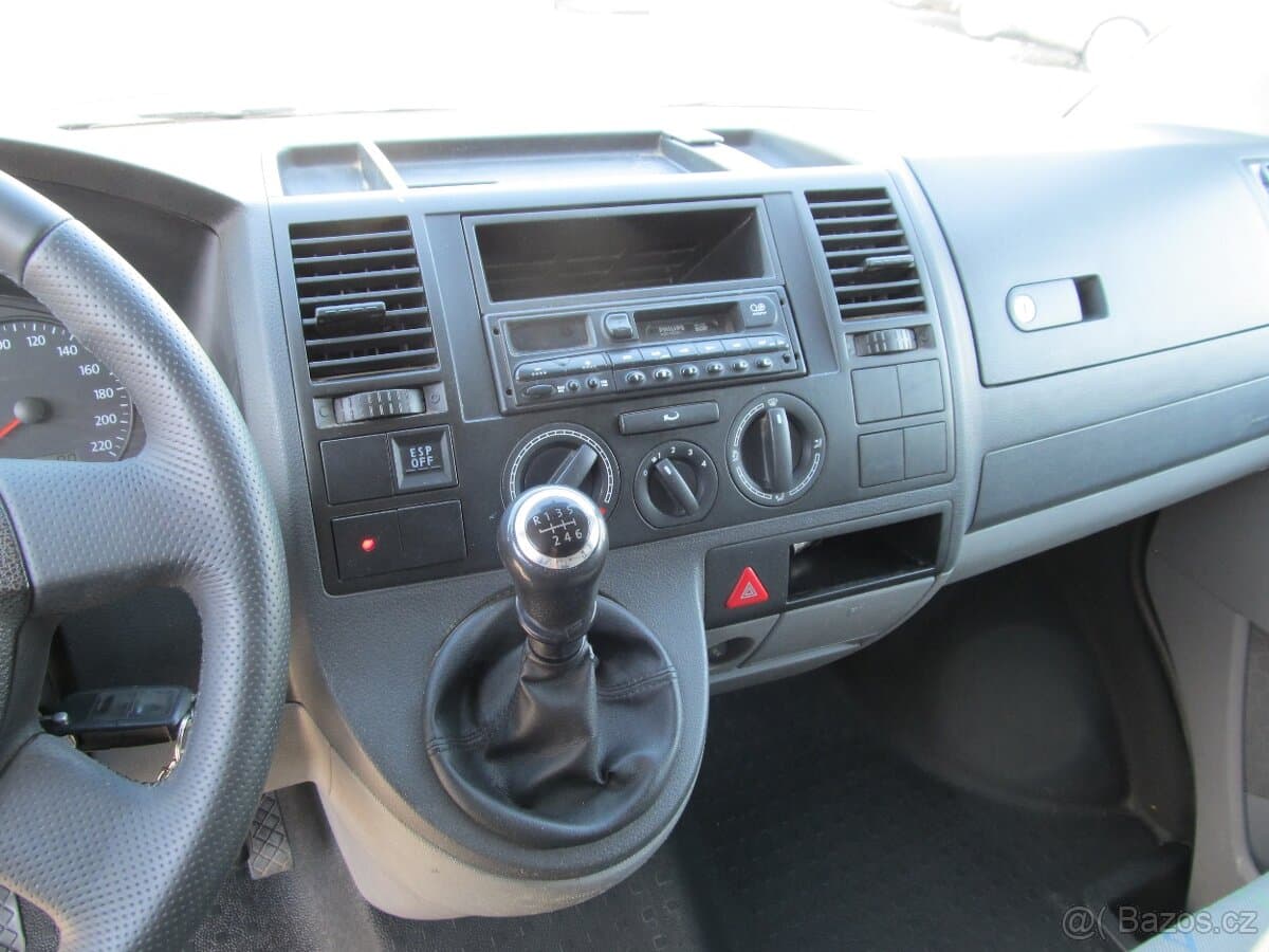 2009 Volkswagen TRANSPORTER - 8
