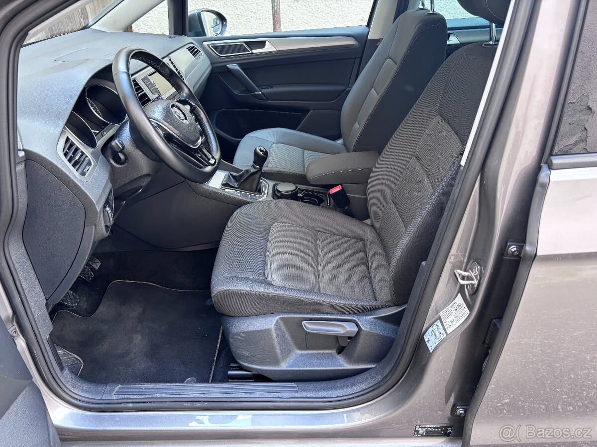 2015 Volkswagen GOLF - 8