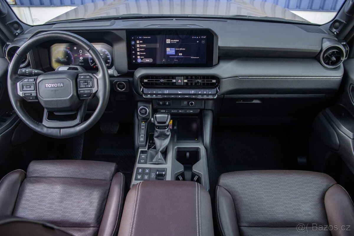2025 Toyota LAND CRUISER - 9