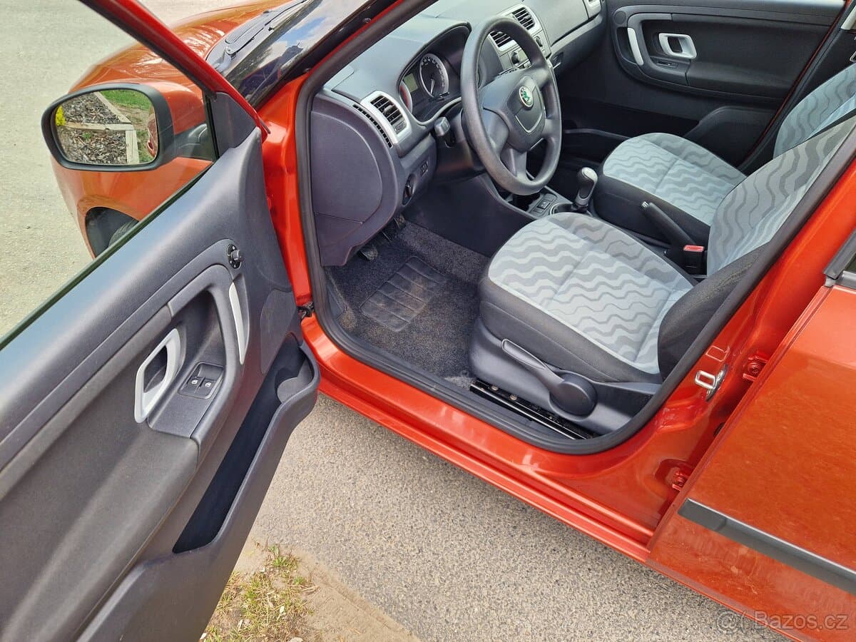 2009 Škoda FABIA - 9