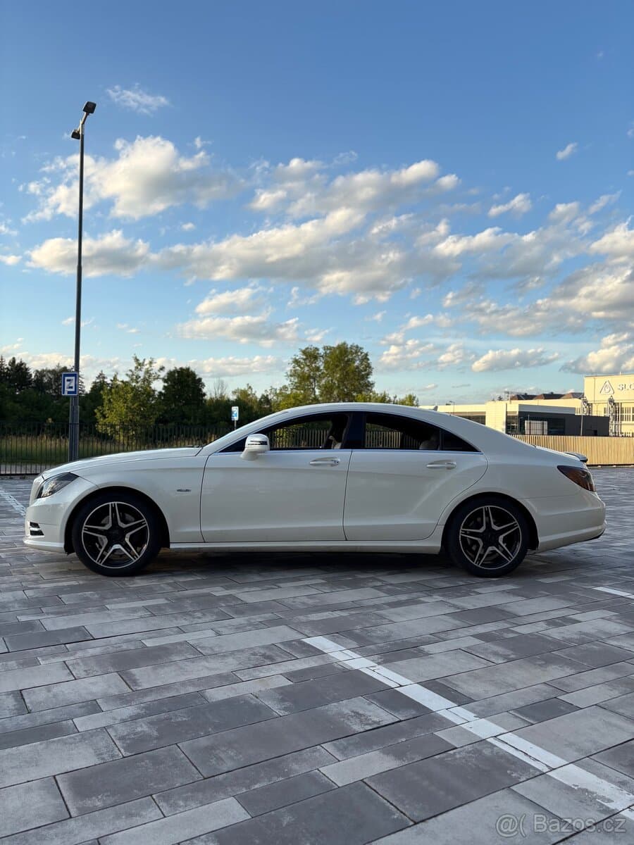 2011 Mercedes-Benz CL-CLASS - 9