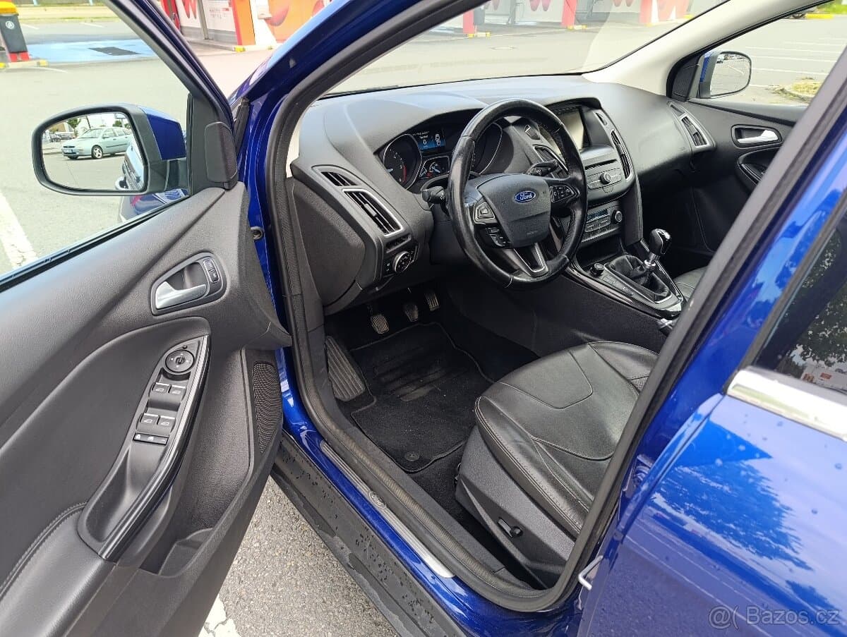 2016 Ford FOCUS - 9