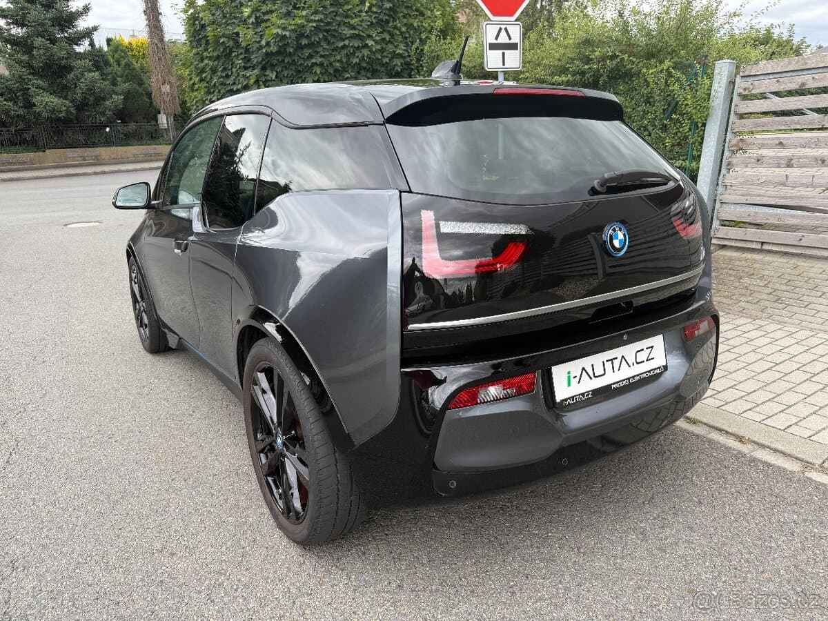 2021 BMW i3 - 9