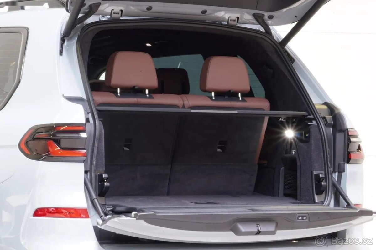 BMW X7 - 9