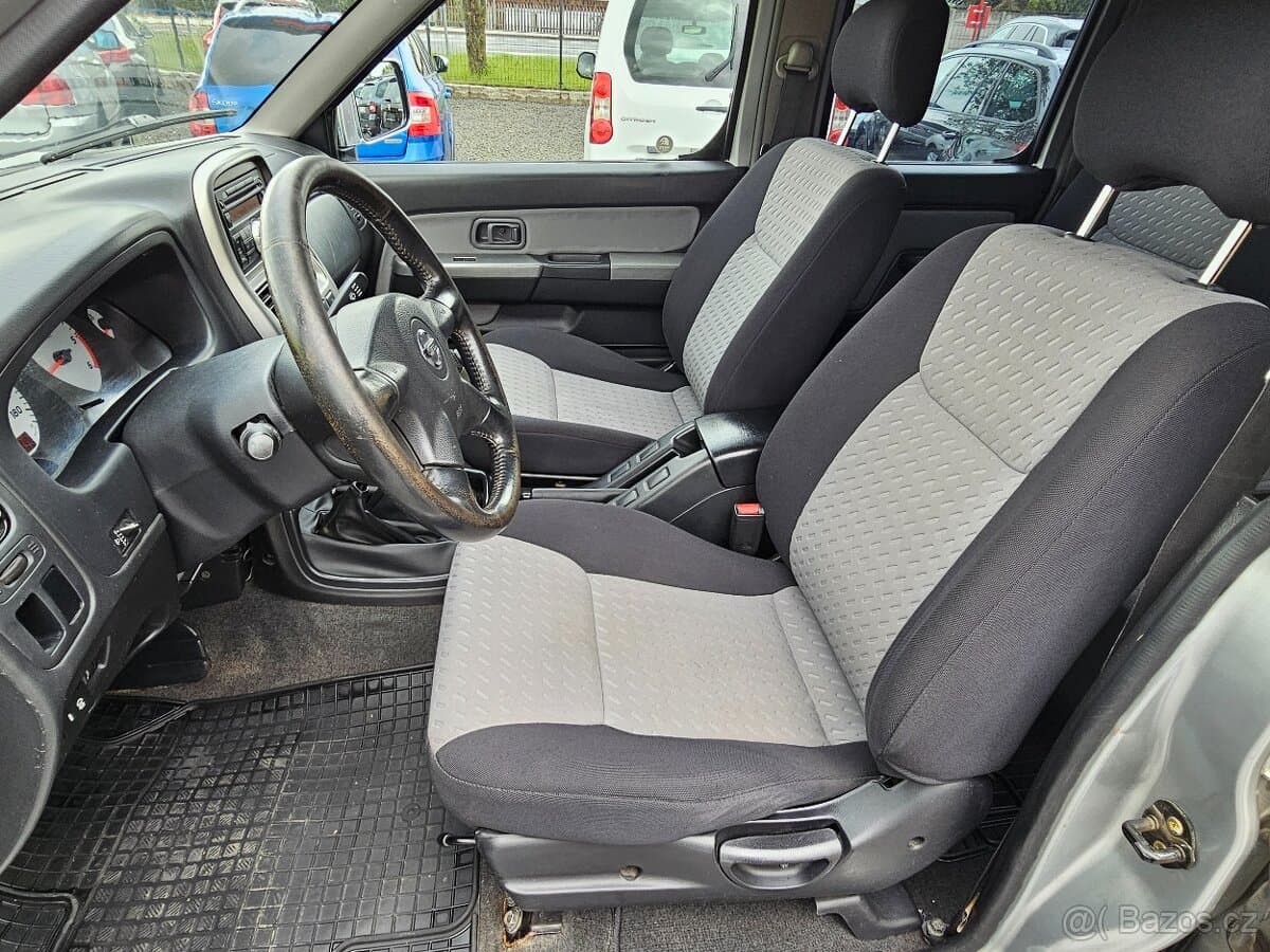 2009 Nissan OSTATNÍ - 9