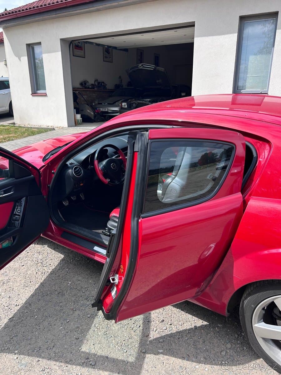 Mazda RX-8 - 9