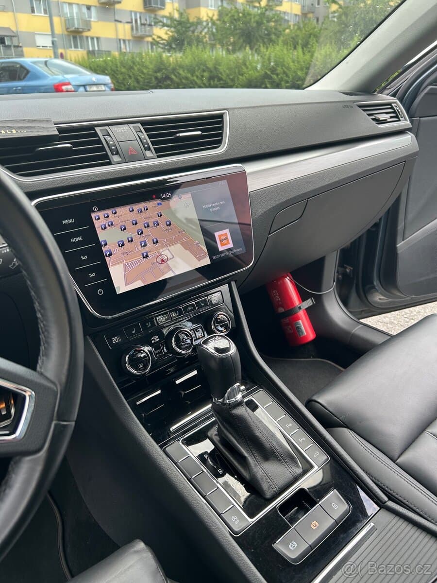 2019 Škoda SUPERB - 9