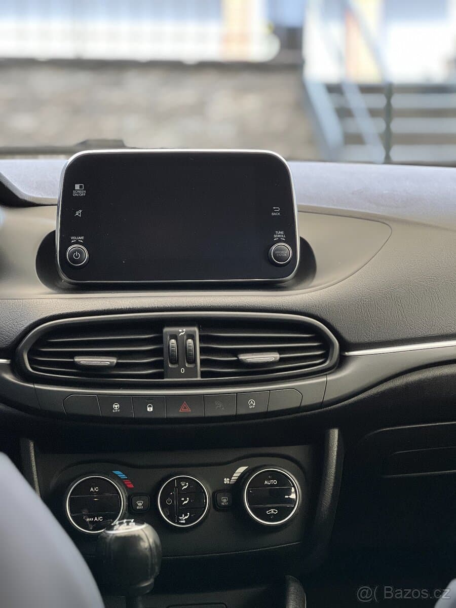 2016 Fiat TIPO - 9