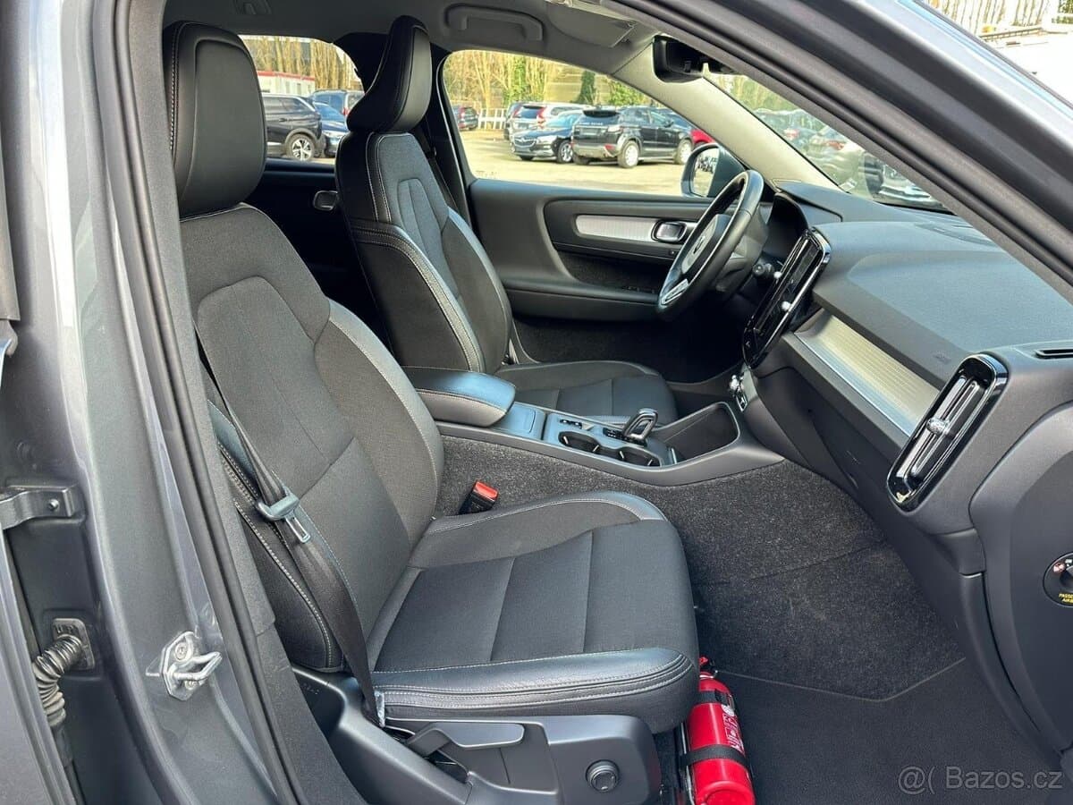 2019 Volvo XC40 - 9