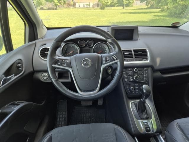 2011 Opel MERIVA - 9