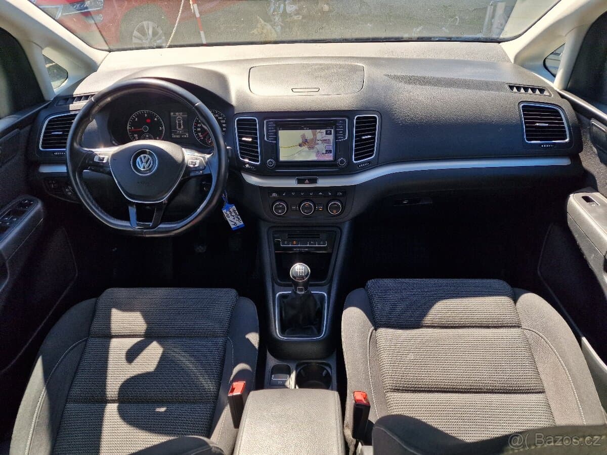 2019 Volkswagen SHARAN - 9