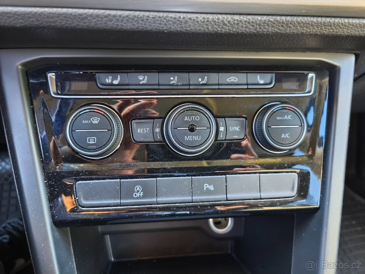 2021 Volkswagen TOURAN - 9