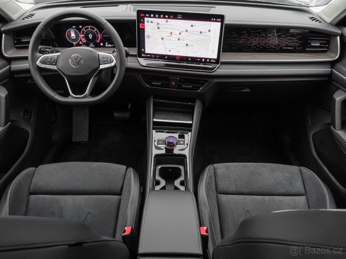 2025 Volkswagen TAYRON - 9