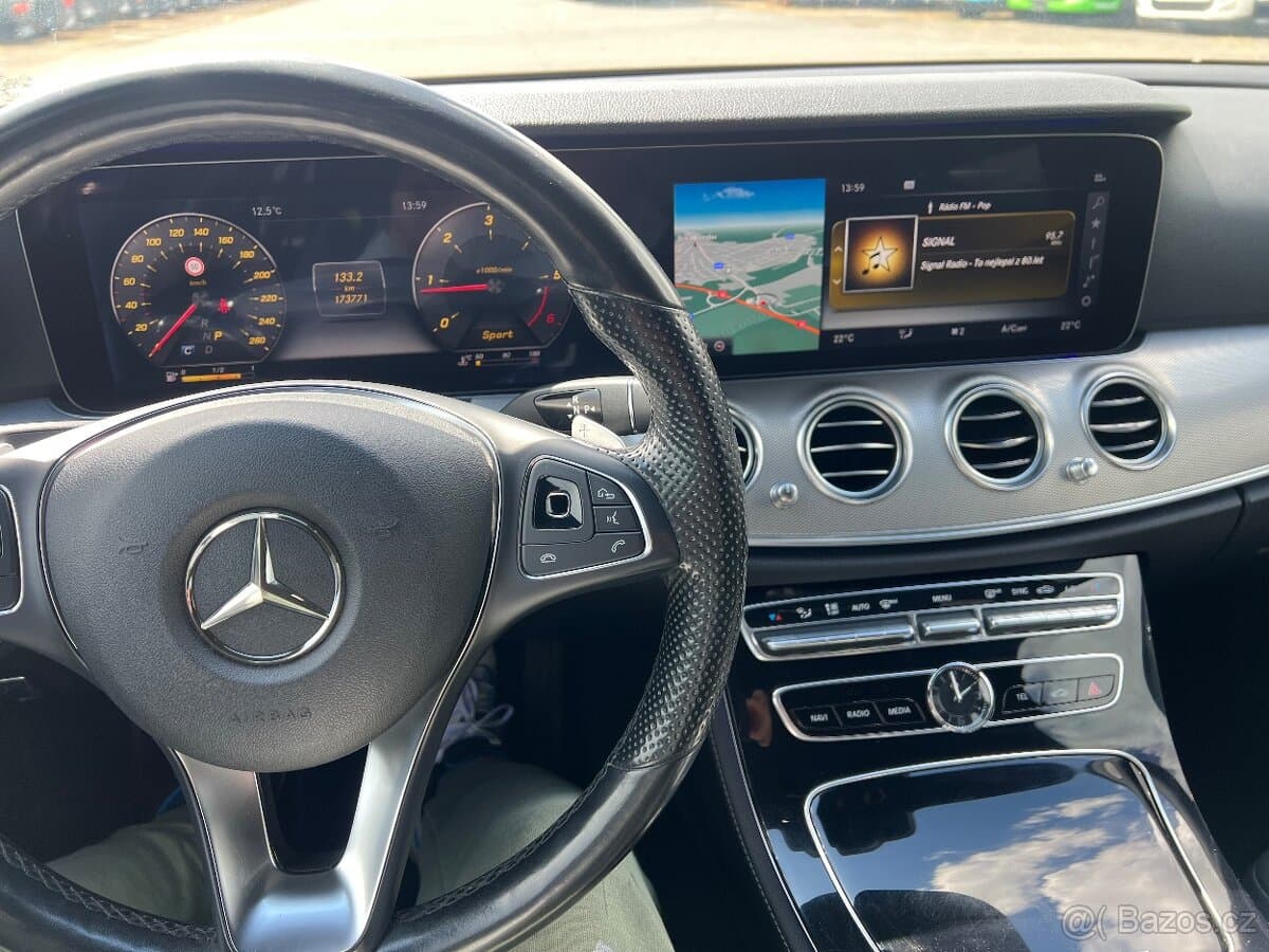 2017 Mercedes-Benz OSTATNÍ - 9
