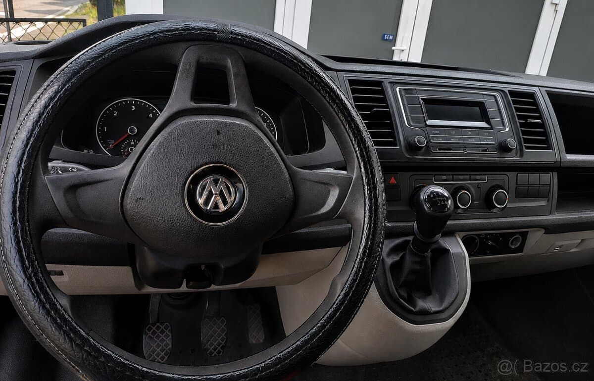 2017 Volkswagen TRANSPORTER - 9