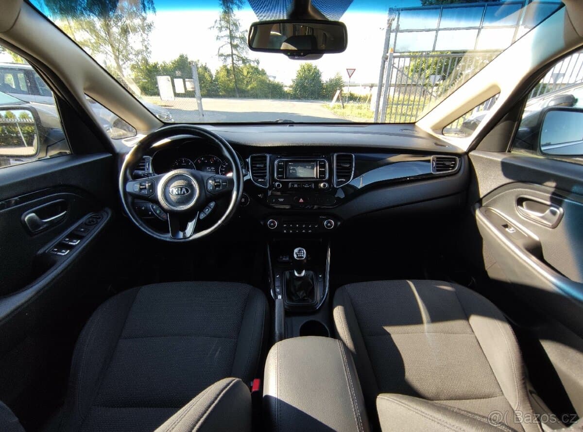 2013 Kia CARENS - 9