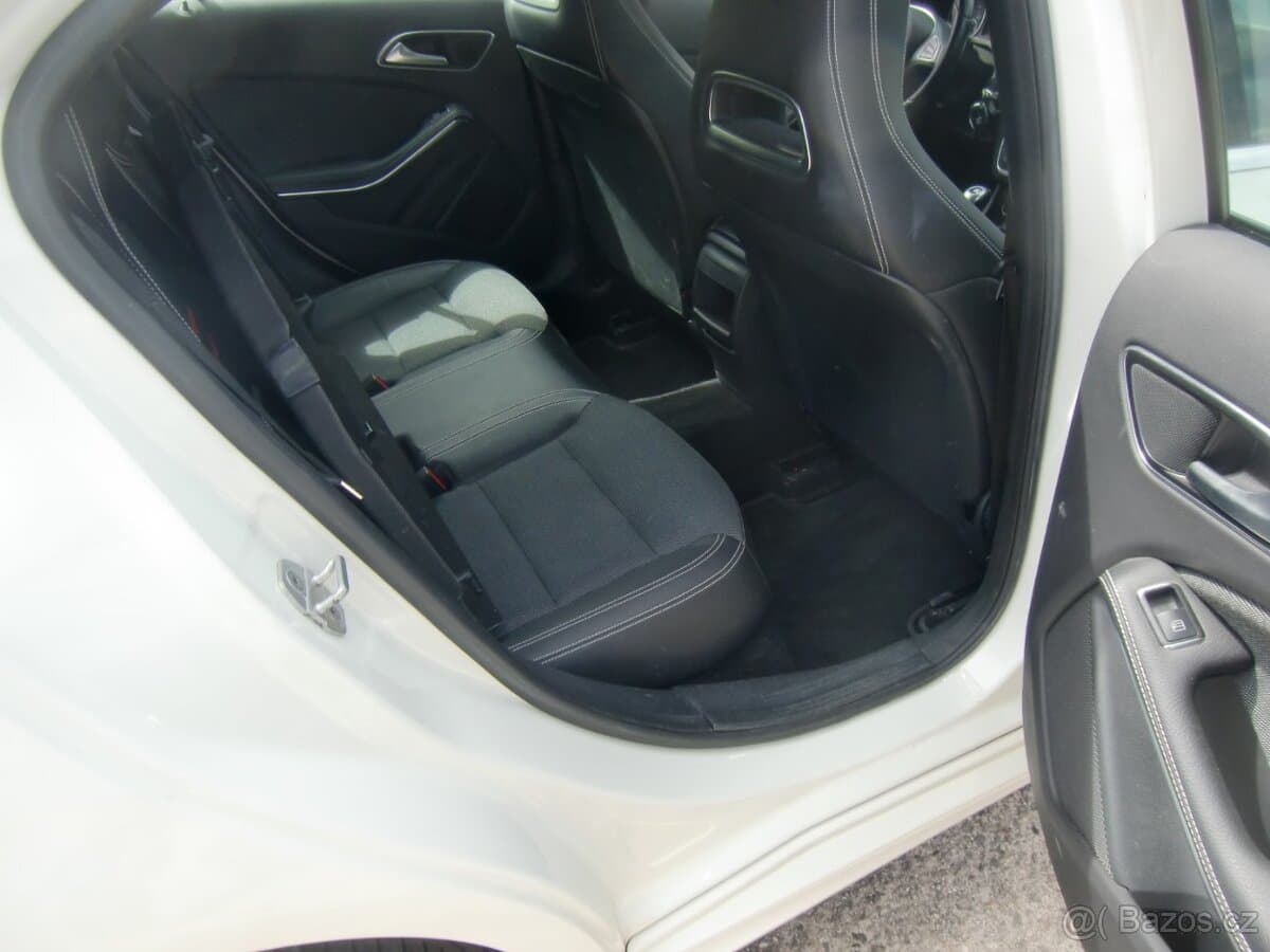 2016 Mercedes-Benz OSTATNÍ - 9